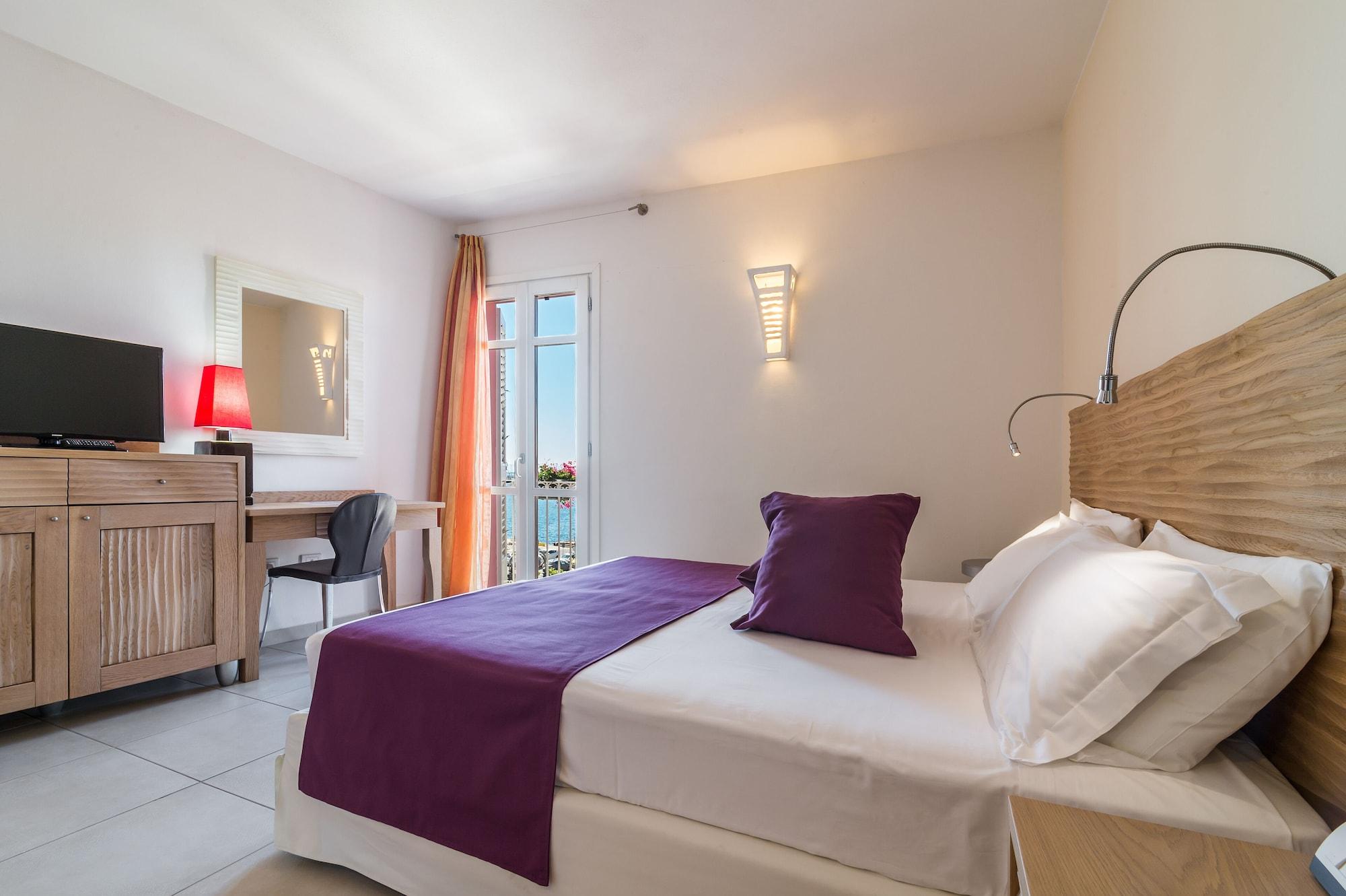 Nichotel Hotel 4*