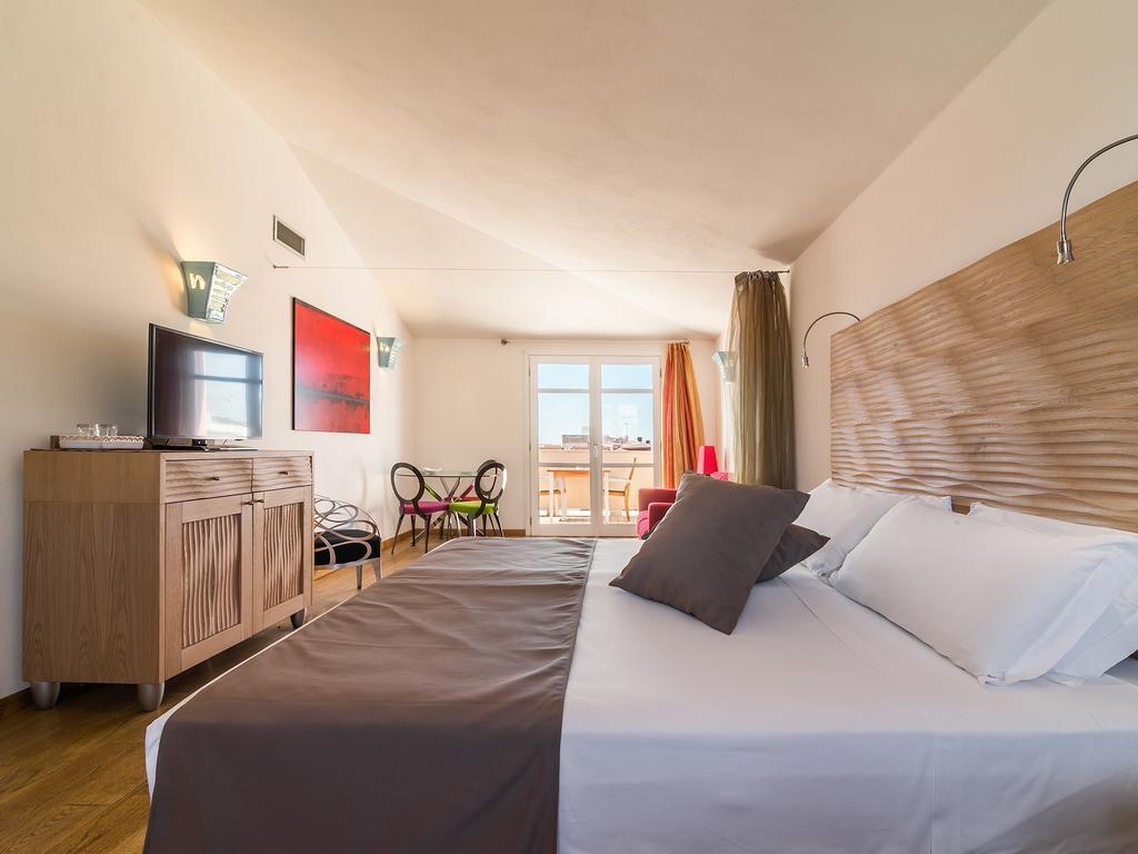 Nichotel 4*