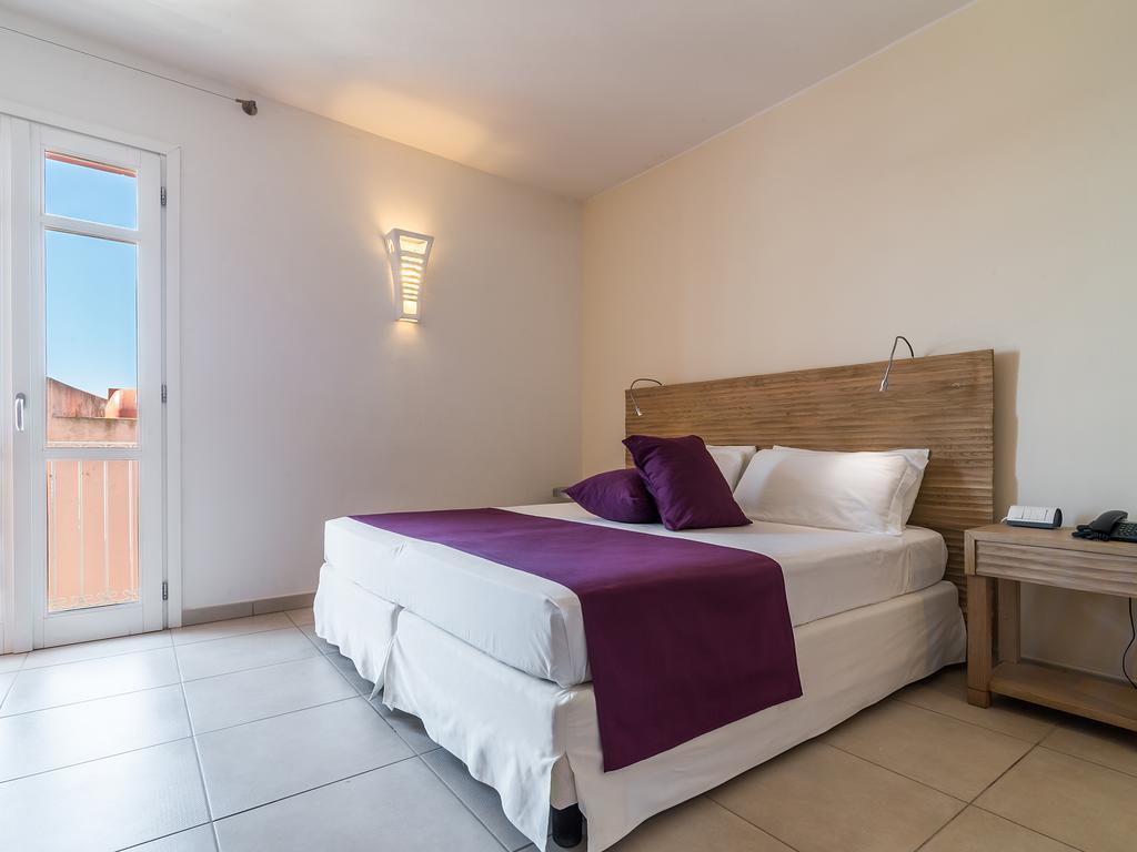 Nichotel 4*