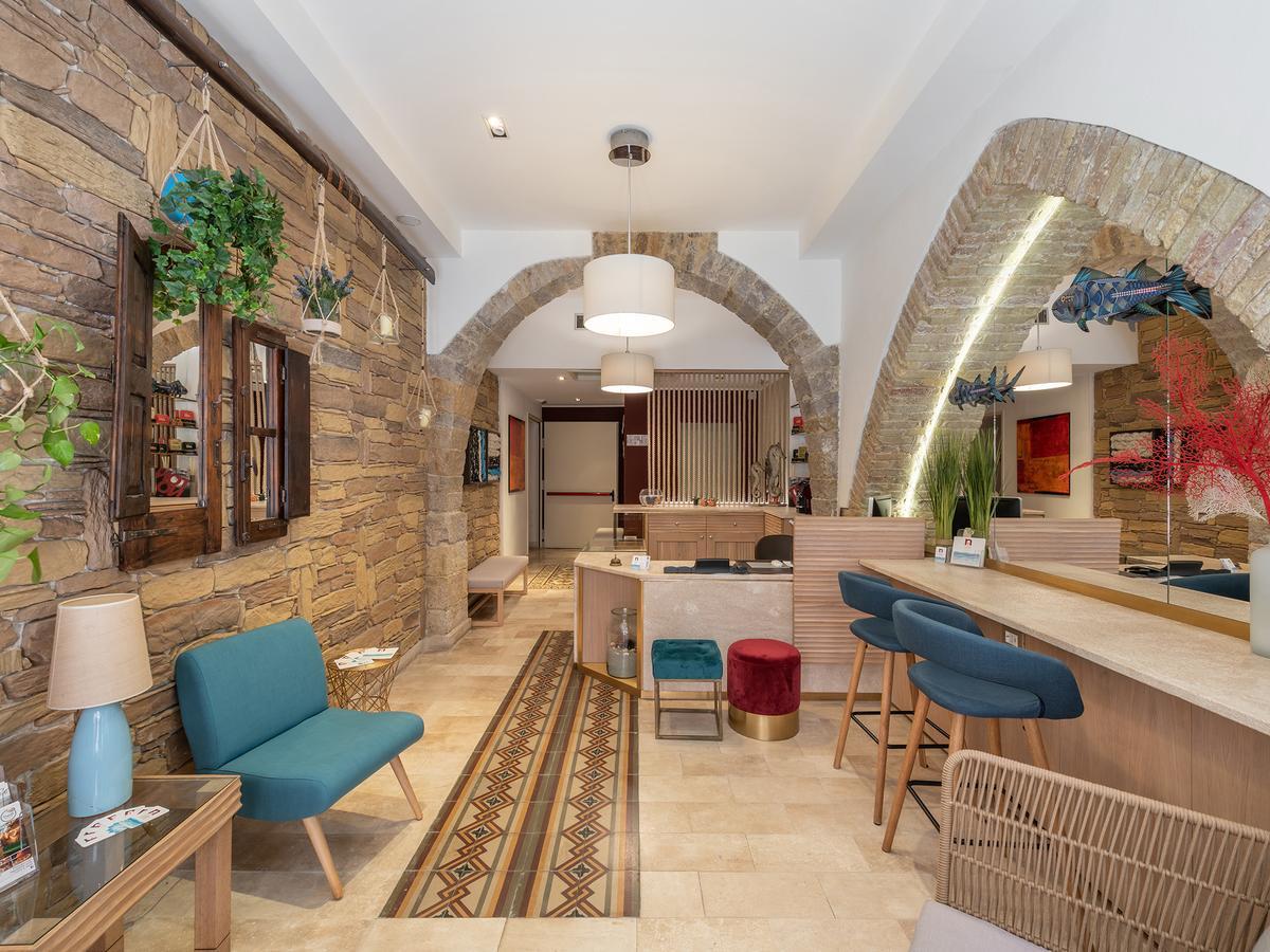 Nichotel Carloforte (Isola di San Pietro)